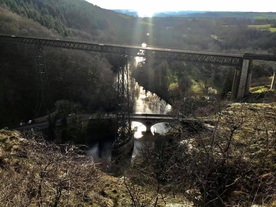 Chambre Sur Une Ile Saint-Bonnet-de-Rochefort Esterno foto